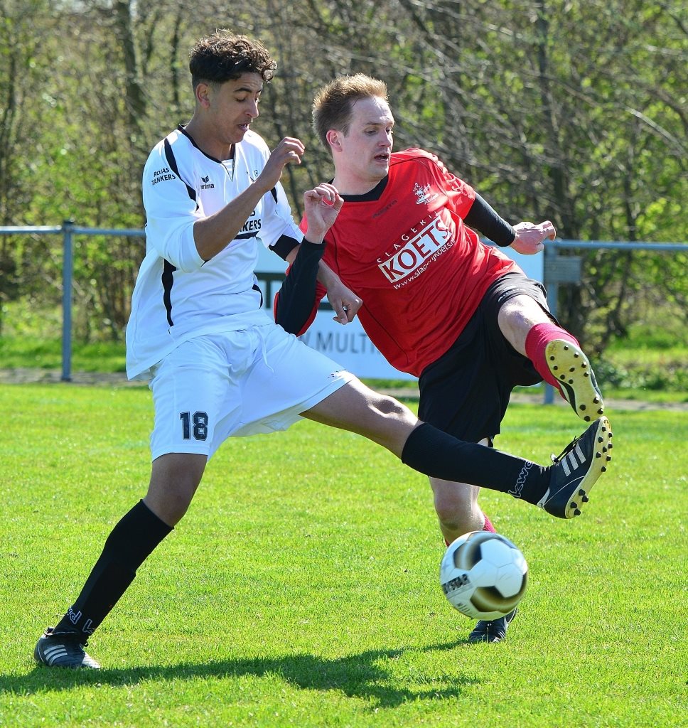 Filename=Fotojobse 180415_236.JPG
Filesize=304KiB
Dimensions=968x1024
Date added=Apr 21, 2015 Fotojobse 180415_236.JPG